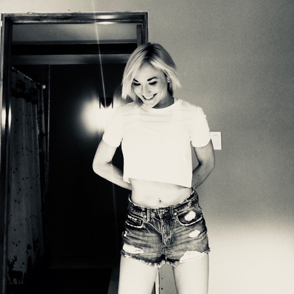 Meet your Posher, Charlotte - Picture 3 of 7